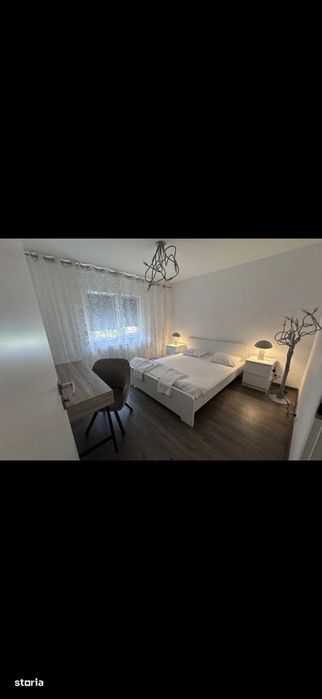 Apartament 3 camere, balcon, zona 13 Septembrie