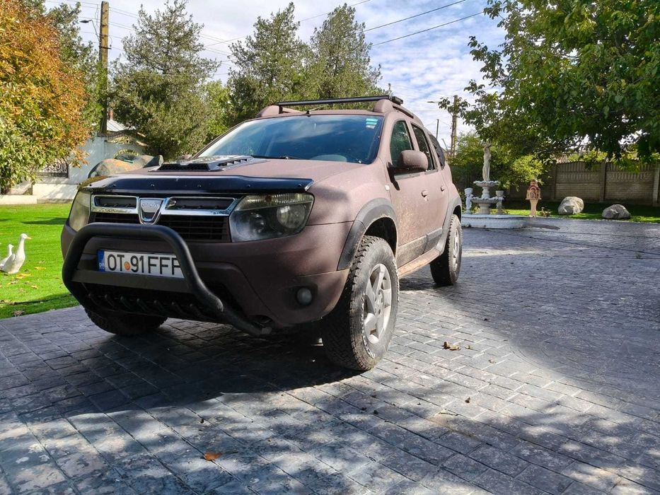 Duster 2010, inaltata 5cm