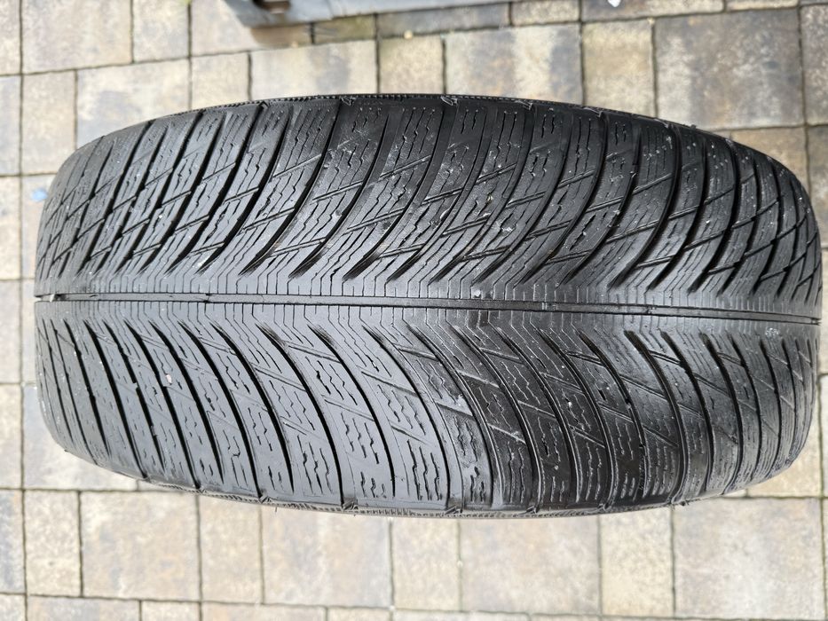 Mercedes AMG 245/45/19 Оригинални W447 Michelin Дот 21г Зимни 2.500лев