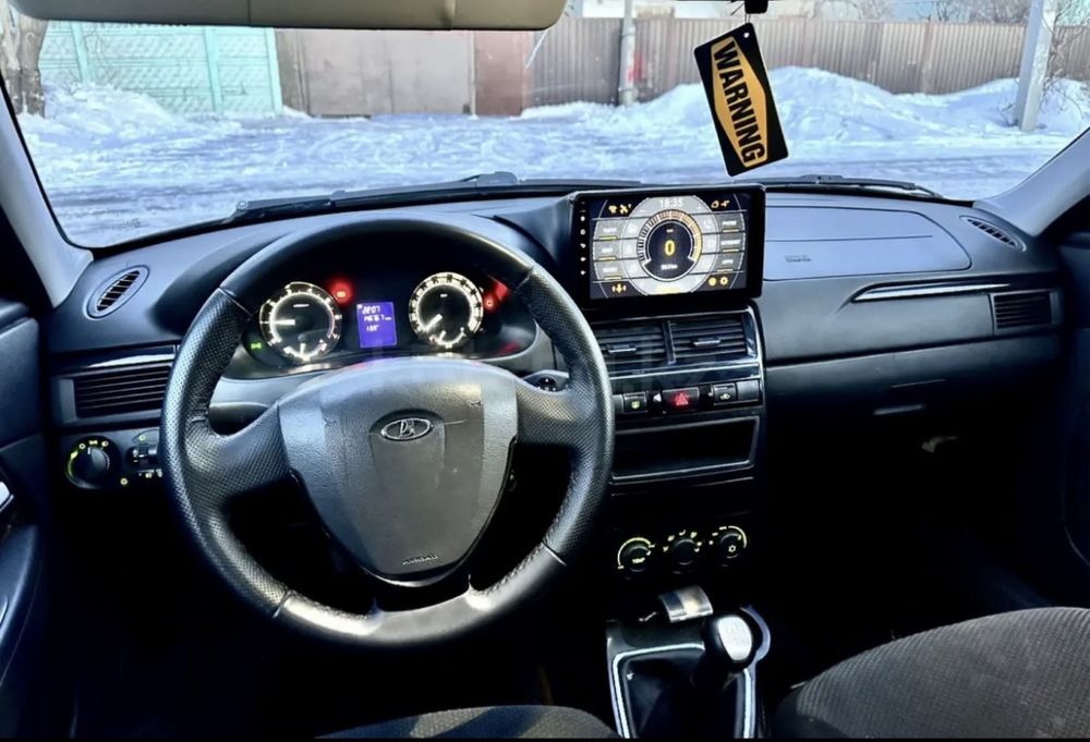 Продам Приору СРОЧНО