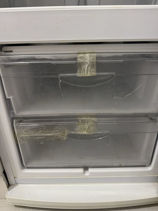 Продам холодильник б/у в рабочем состоянии