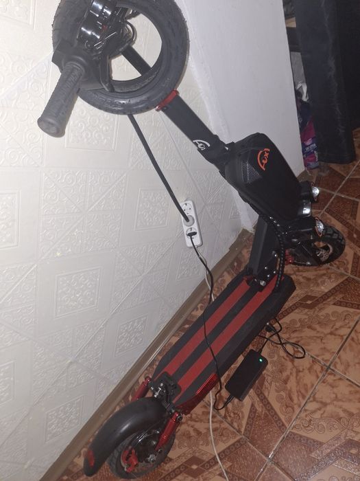 Vand sau schimb trotineta electrica fox evolution (copie m4 kugokirin 1:1)