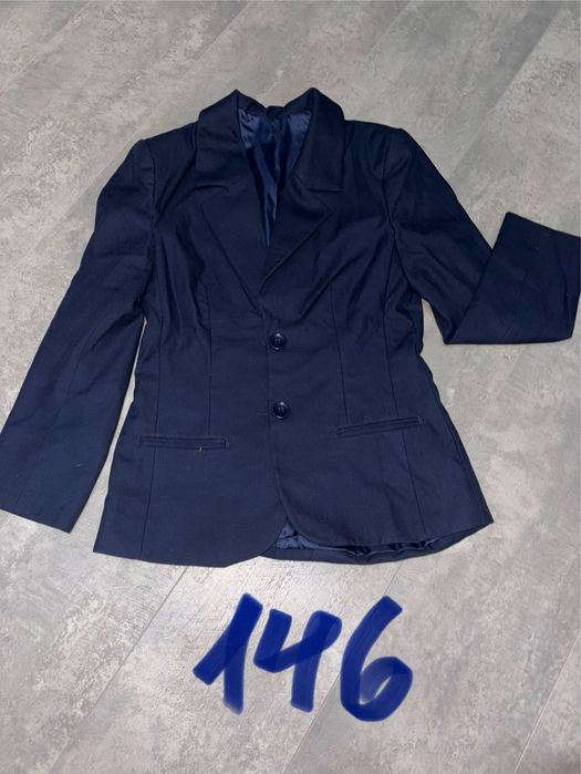 Продам школьные вещи