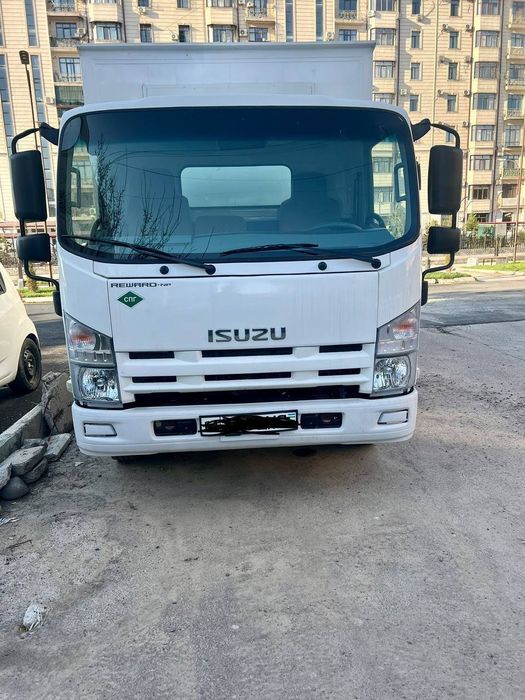 ISUZU 2011 GAZ metan