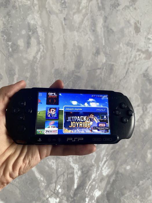 PSP Приставка Продам