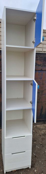 Продам шкафчик//