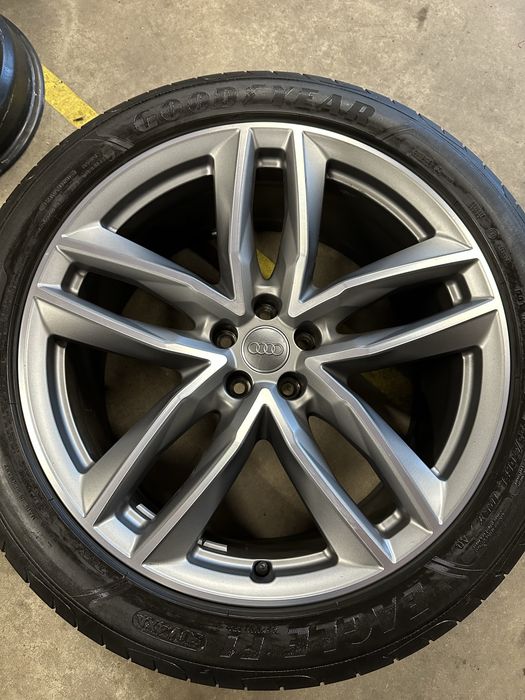 1бр. Оригинална джанта Audi Sport SQ7 5x112