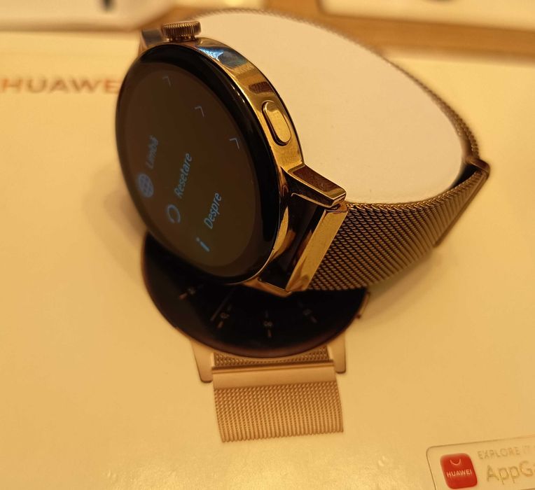 Smartwatch Huawei Watch GT3 Gold Milanese Strap, Model MIL - B19