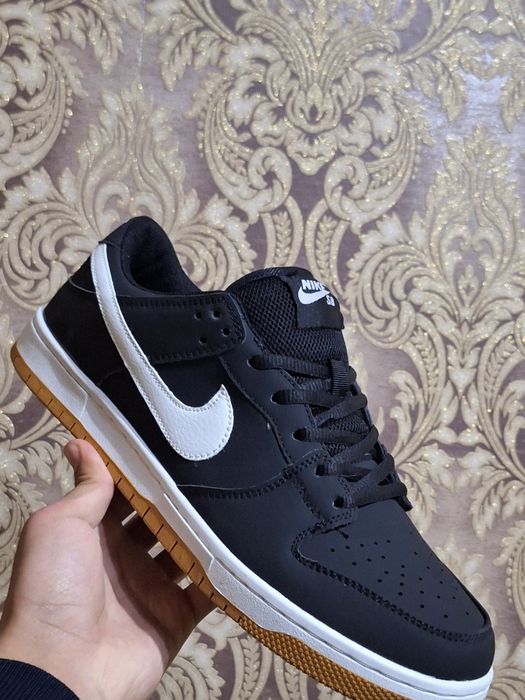 Продаются кроссовки Nike SB Dunk