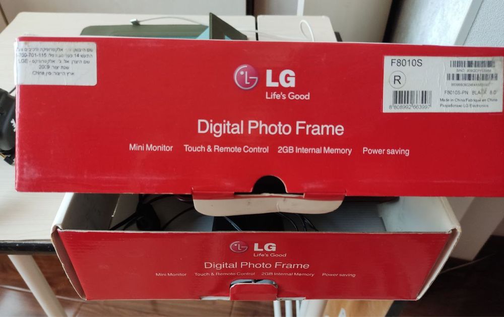 Продам цифровую фоторамку