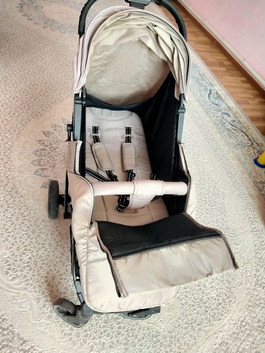Коляска за 30000 тг