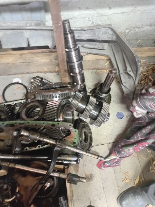 Запчасти от кпп. Рено магнум