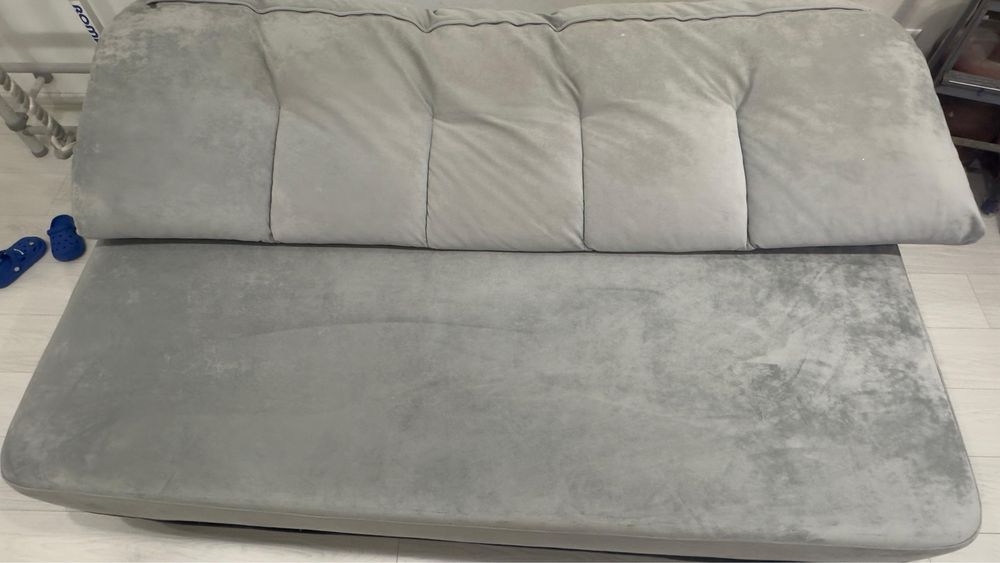 Продам диван. в хорошем состоянии.