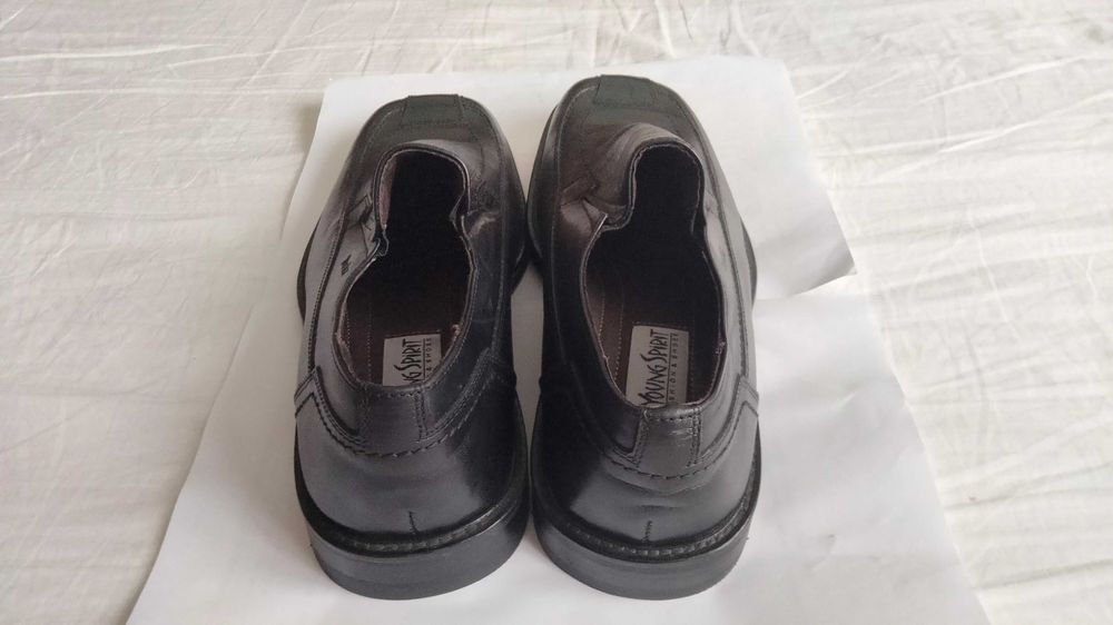 Обувки "Young Spirit" естествена кожа, нови, елегантни, черни