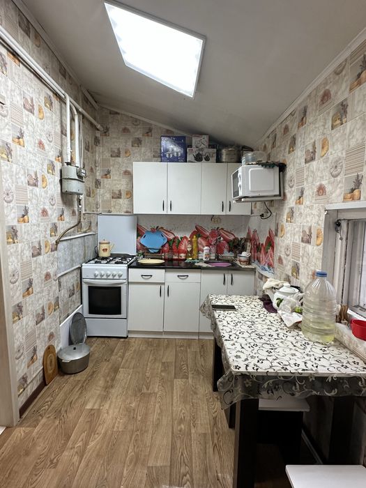 Продается благоустроенный двух-квартирный дом