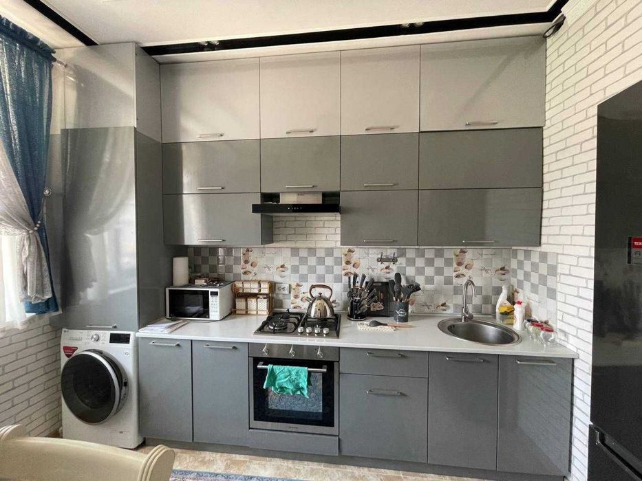 Аренда 3 комнатной квартиры Карасу-6 Ор-р Базарчик(Авайхон)Новостройка