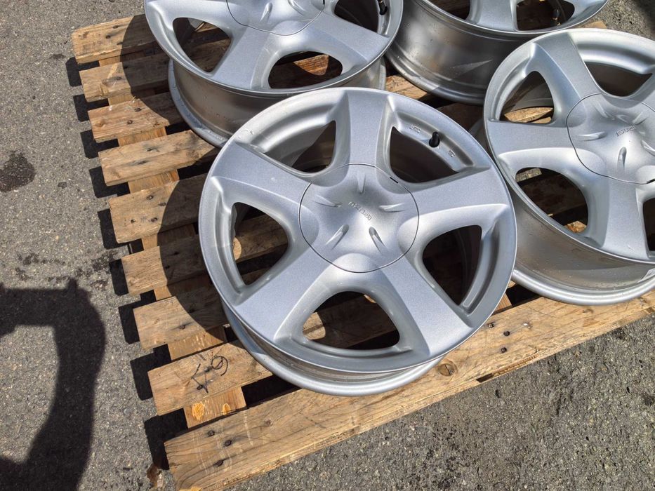 17 цола 6 х 139,7 мм Исузу - ОРИГИНАЛ /Тойота / Грейт Уол и други