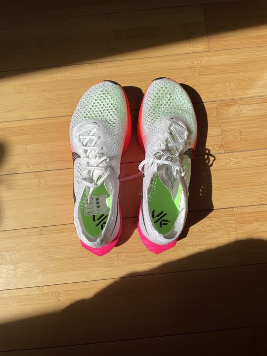ZoomX VaporFly Next% 3 'White Crimson Pink
