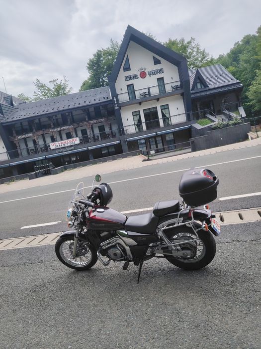 Motocicleta Kawasaki el 250