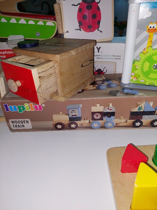 Монтесори играчки