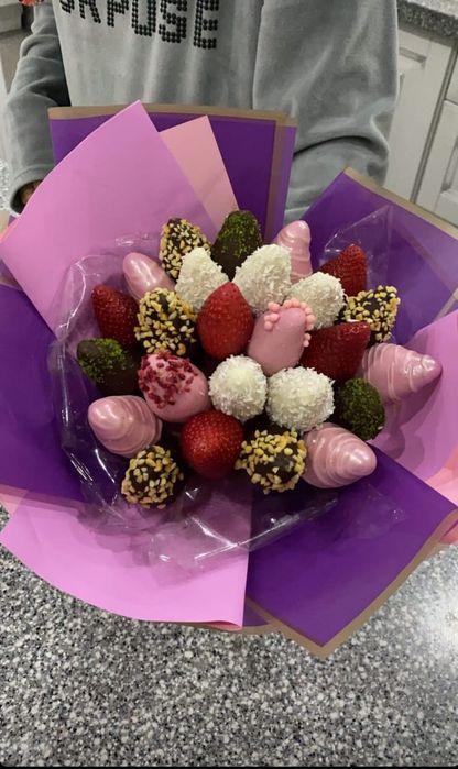 Клубника в шоколаде Астана