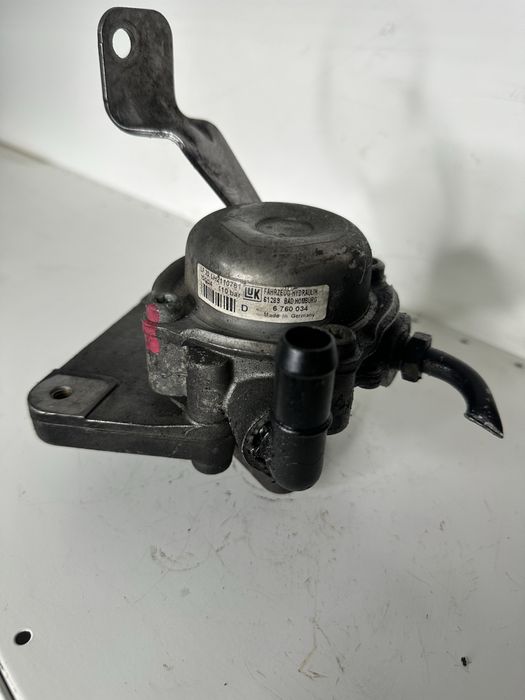 Насос ГУР БМВ (Е46) BMW (E46) гидроусилитель руля