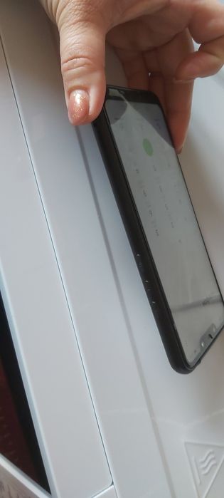 Телефон продается Huawei