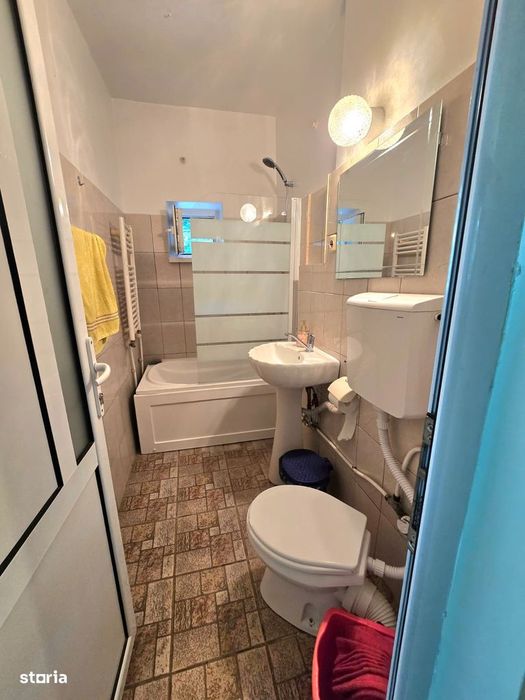 3 Camere | Vis-A-Vis De Umf | Central | 500 € / Luna