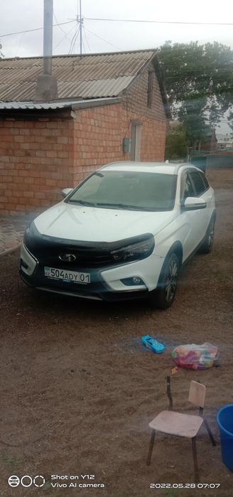 Лада Веста кросс