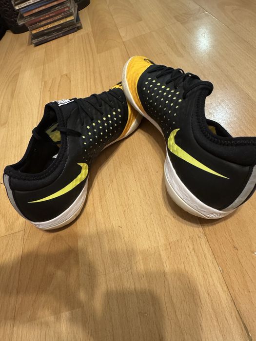 Футболни обувки Nike