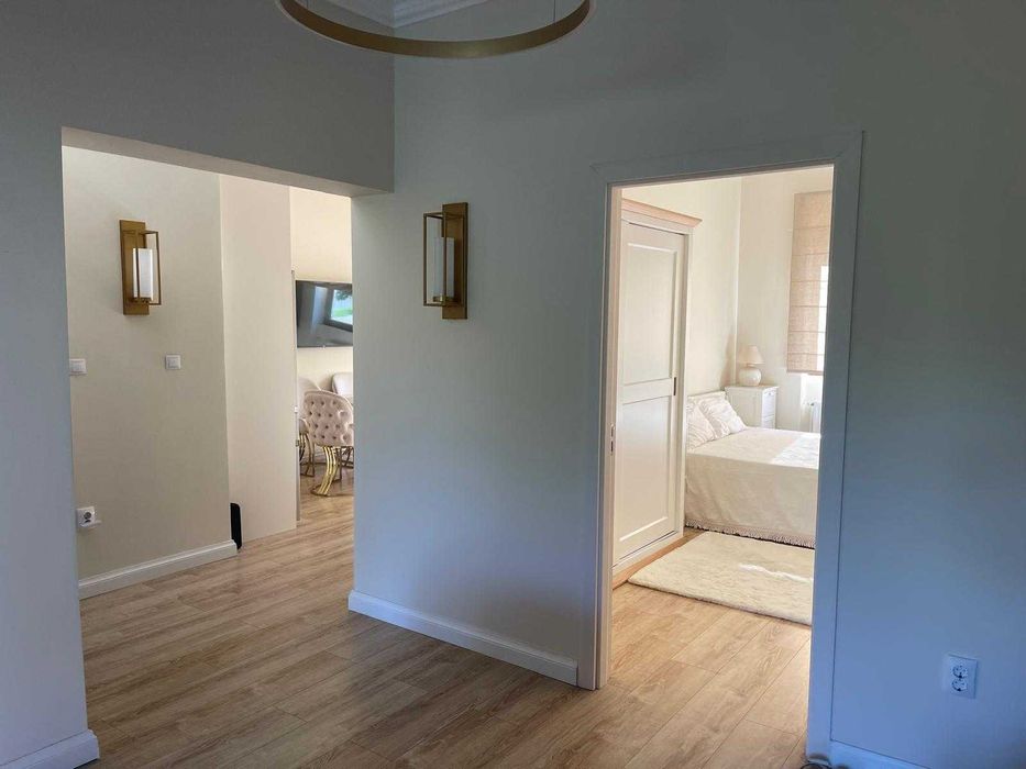 Apartament semicentral, în asociație, premium, cu finisaje de lux.