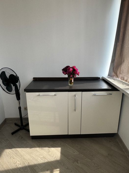 Кухонный гарнитур СРОЧНО