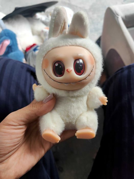Продам игрушки 20 см
