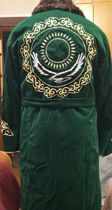 Продам мужской чапан