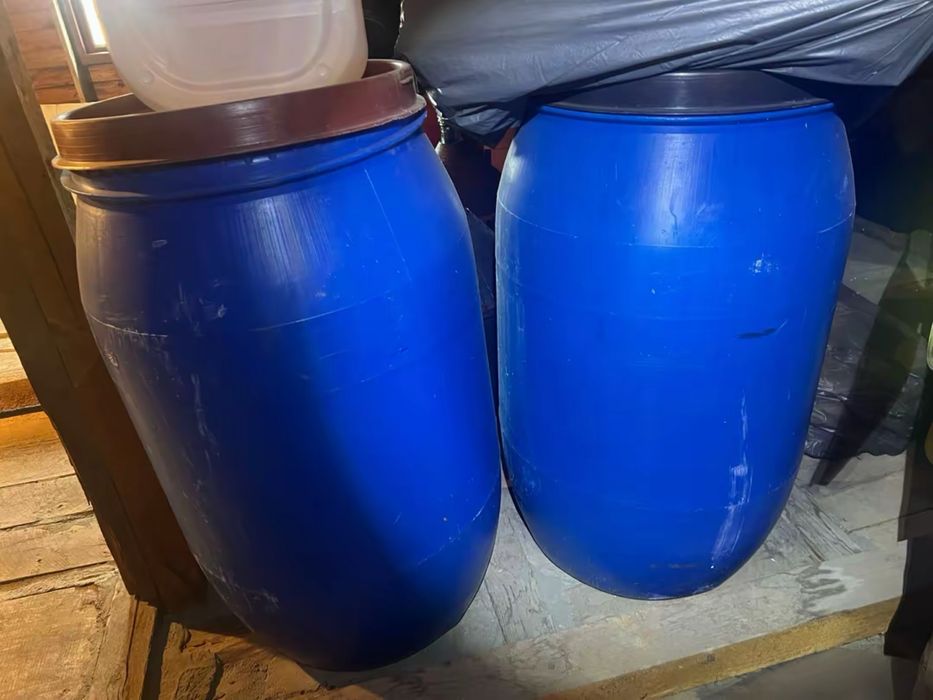 Butoi Albastru 80 lei , Butoaie 200 L ,Tocitoare 500L  la doar 150 lei fix TOATE LA JUMATE PRET.
