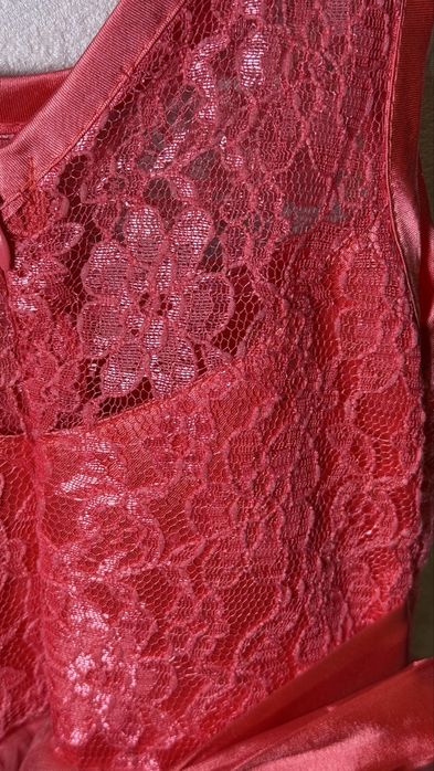 Нарядное платье для девочки