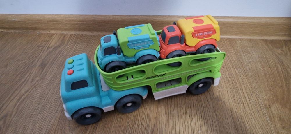 Vând camion la orizont