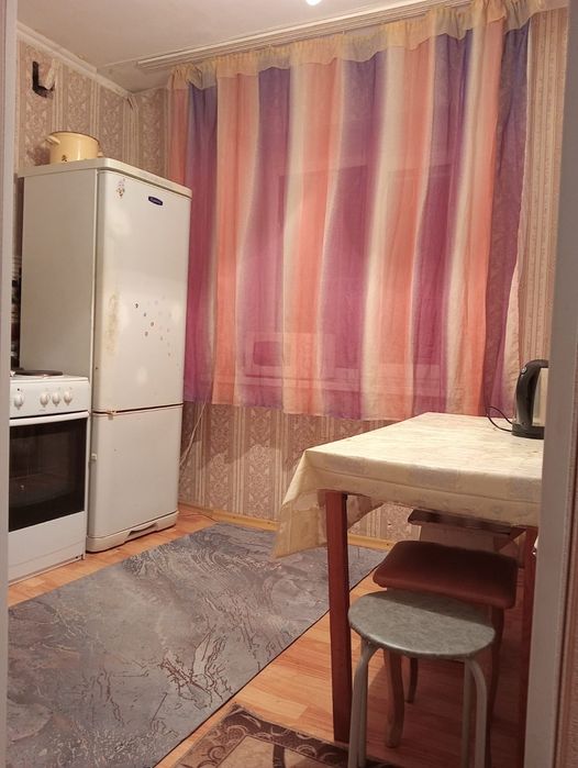 Продам в центре 1 комн квартиру