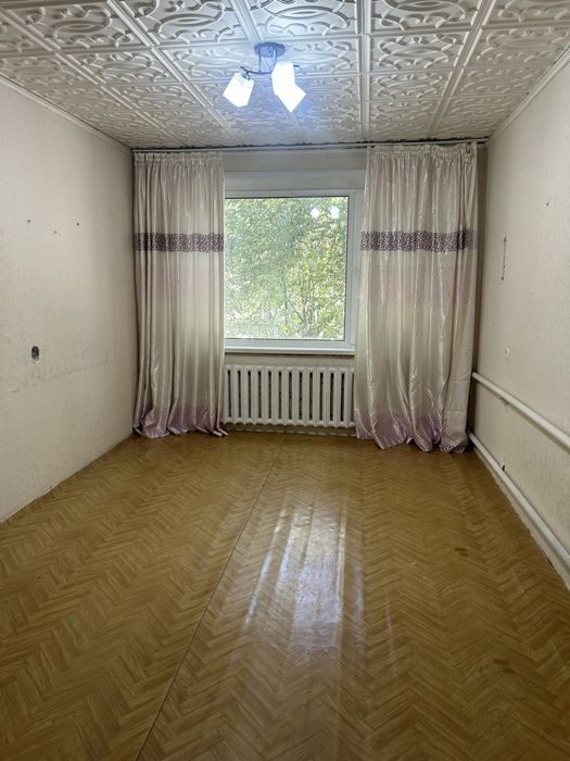 Сдам 2 х комнатную квартиру .