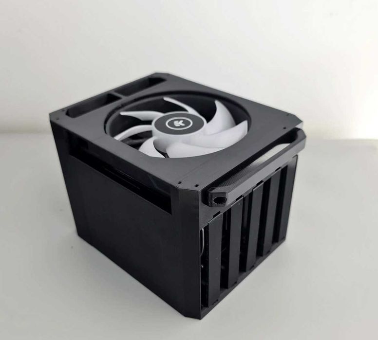 Carcasa NAS Modulara up to 3x2.5' + 10x3.5'