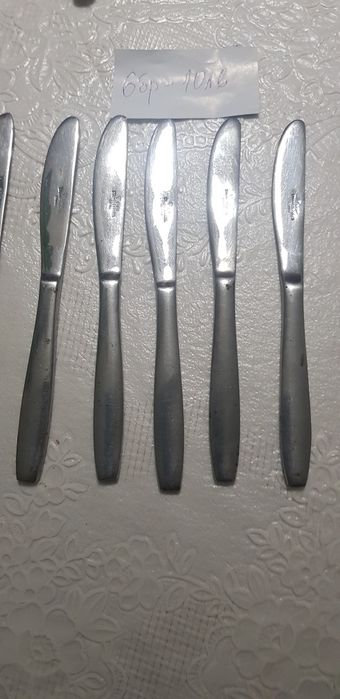 Ножове и др прибори