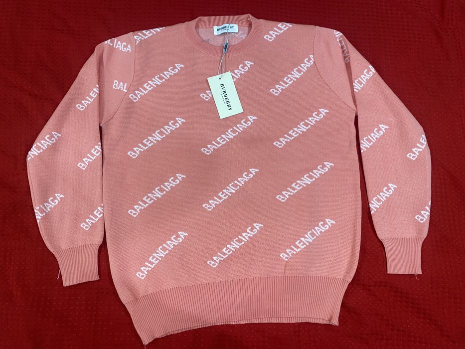 Новые кофточки , джинсы