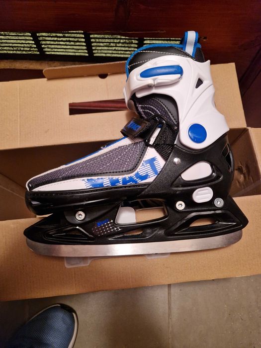 Patine reglabile marimea 35-39