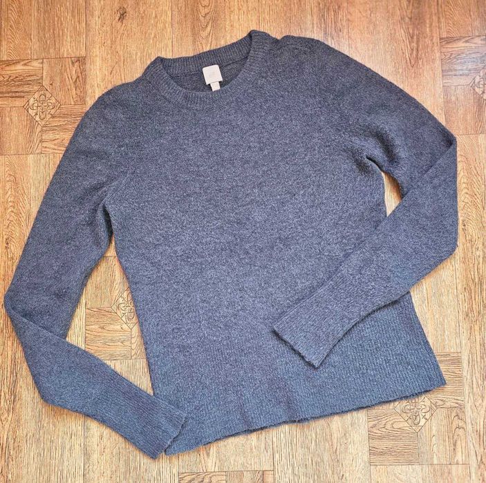 Тёплый свитер. Размер М 44-46