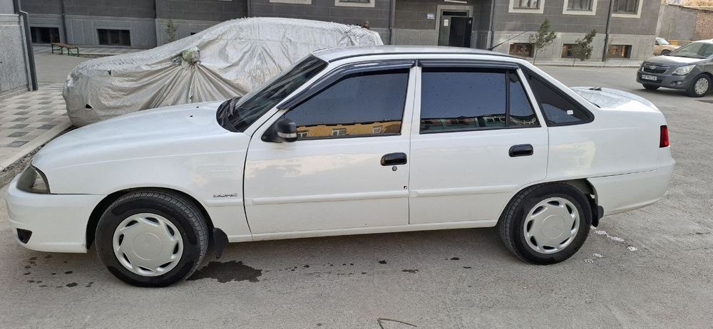 Нексия-2 сотилади