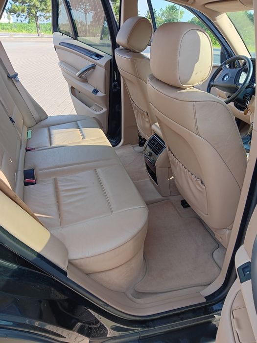 Vand BMWX5,E53,am 2004,237000km reali,f b, intretinuta