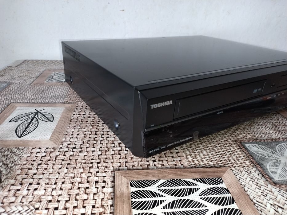 Video recorder combo hdd dvd Toshiba RDX V50
