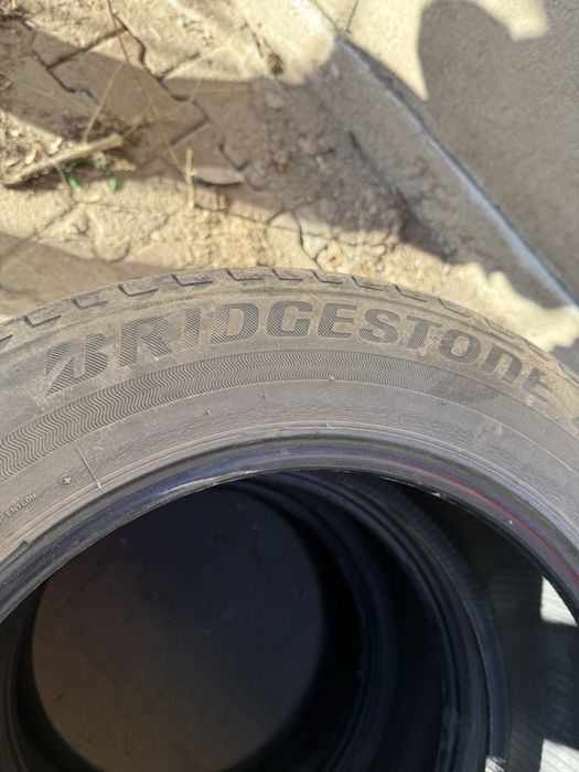 Продам летние покрышки