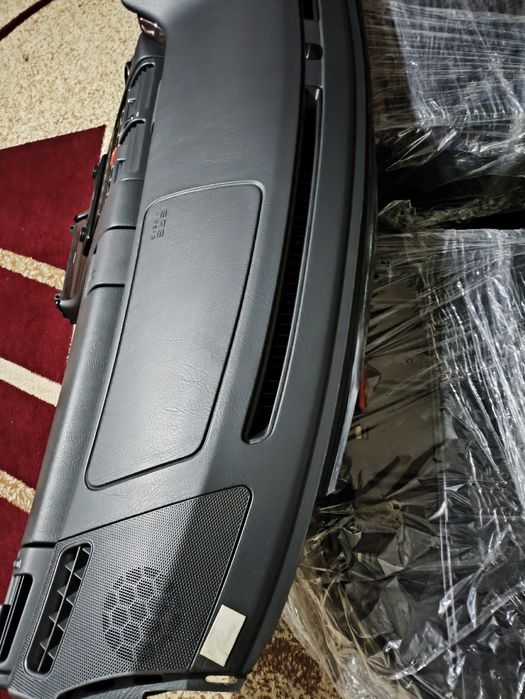 Mercedes 210 торпеда, панель