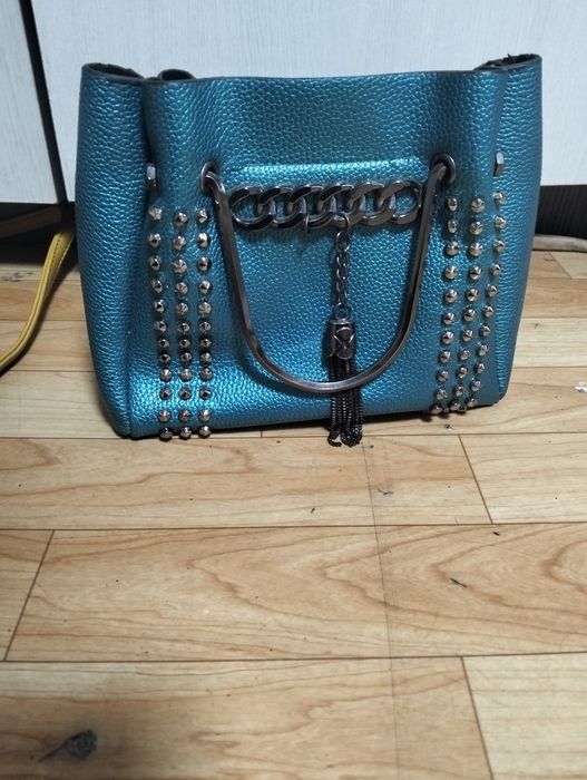 Продам рюкзаки и сумки